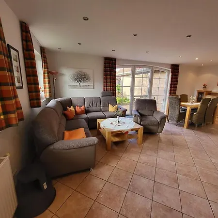 Haus Ossi's Friesenhus Casa vacanze