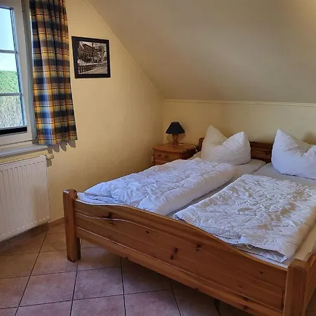 Holiday home Haus Ossi's Friesenhus Krummhoern