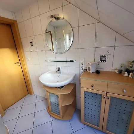 Haus Ossi's Friesenhus * Krummhoern